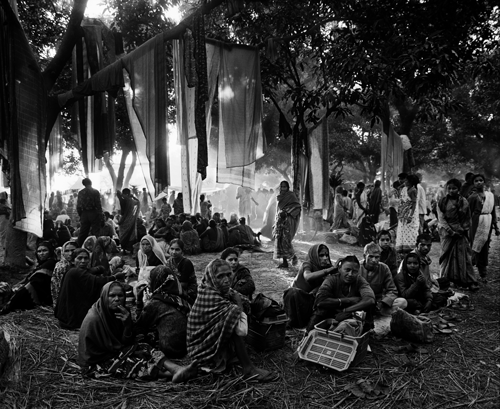 © Don McCullin - After Morning Prayer, Sonepur Mela - 31-Studio Platinum Print