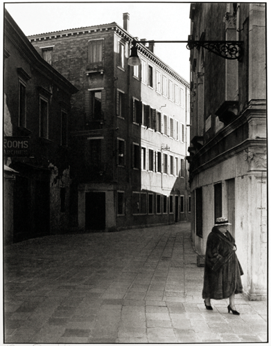 © Fred Chance - Woman in Venice - 31-Studio Platinum Print