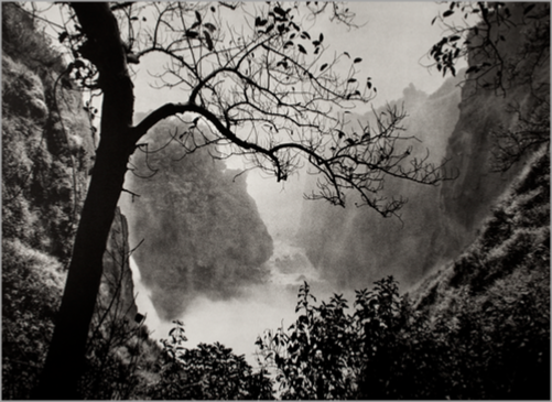 © Sebastião Salgado - Victoria Falls - 31-Studio Platinum Print