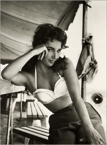 © Frank Worth - Elizabeth Taylor on the set of Giant - 31-Studio Platinum Print